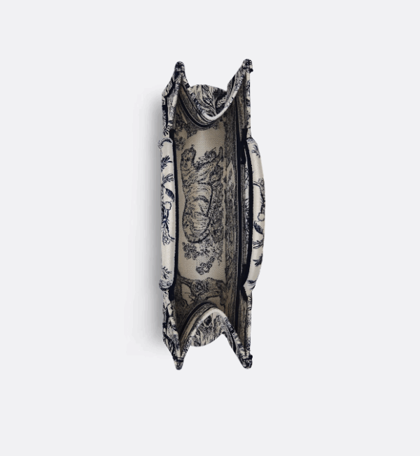 STUNNING Christian Dior Medium Book Tote Bag or £1500 CASH! - Image 6