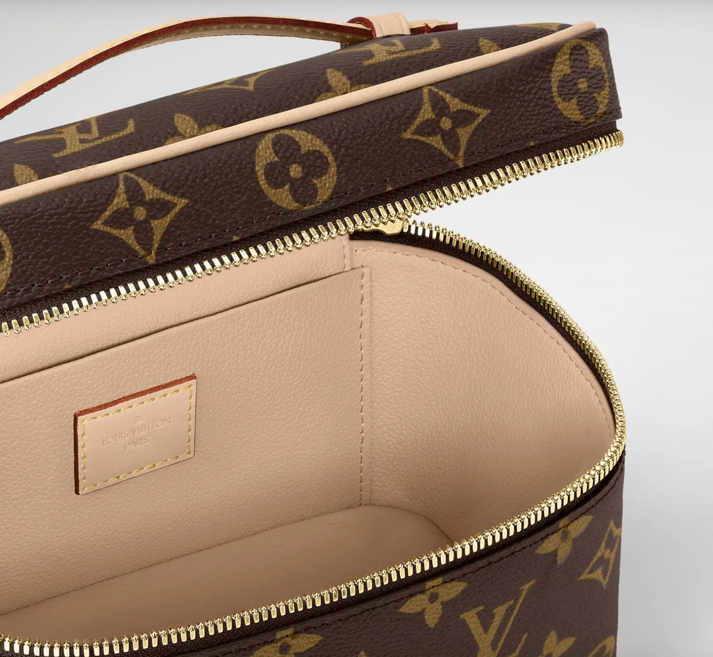 Gorgeous Louis Vuitton Nice Mini Toiletry Bag or £600 CASH! - Image 4