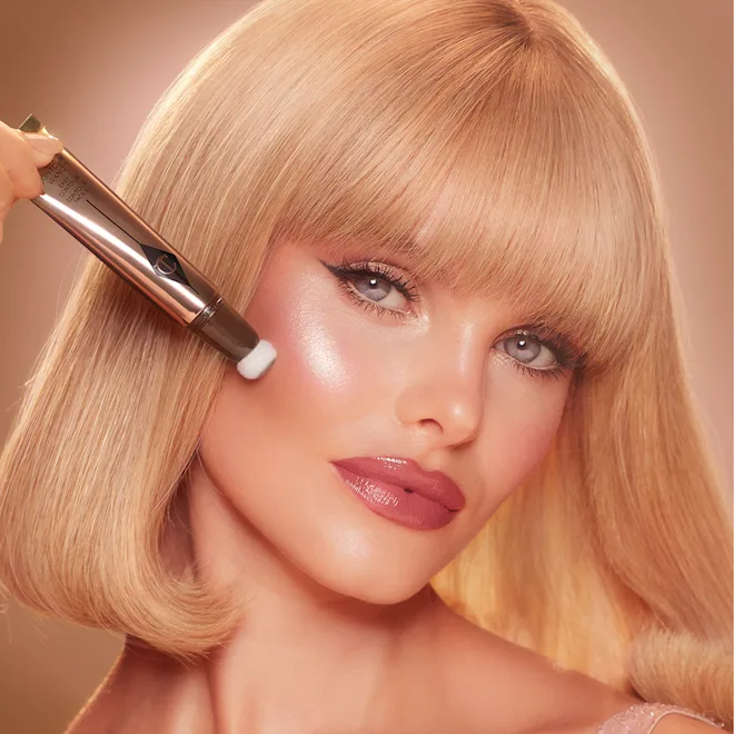 Charlotte Tilbury's Legendary Beauty Icons Set OR £200 Cash! - Image 8